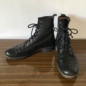 Frye Veronica Combat